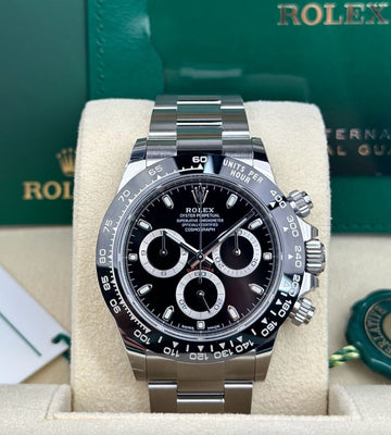 UNWORN 2025 Rolex Cosmograph Daytona 40 126500LN - Black Dial