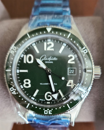 Glashutte Original SeaQ 39.5 mm Green Dial Unworn Ref: 1-39-11-13-83-70